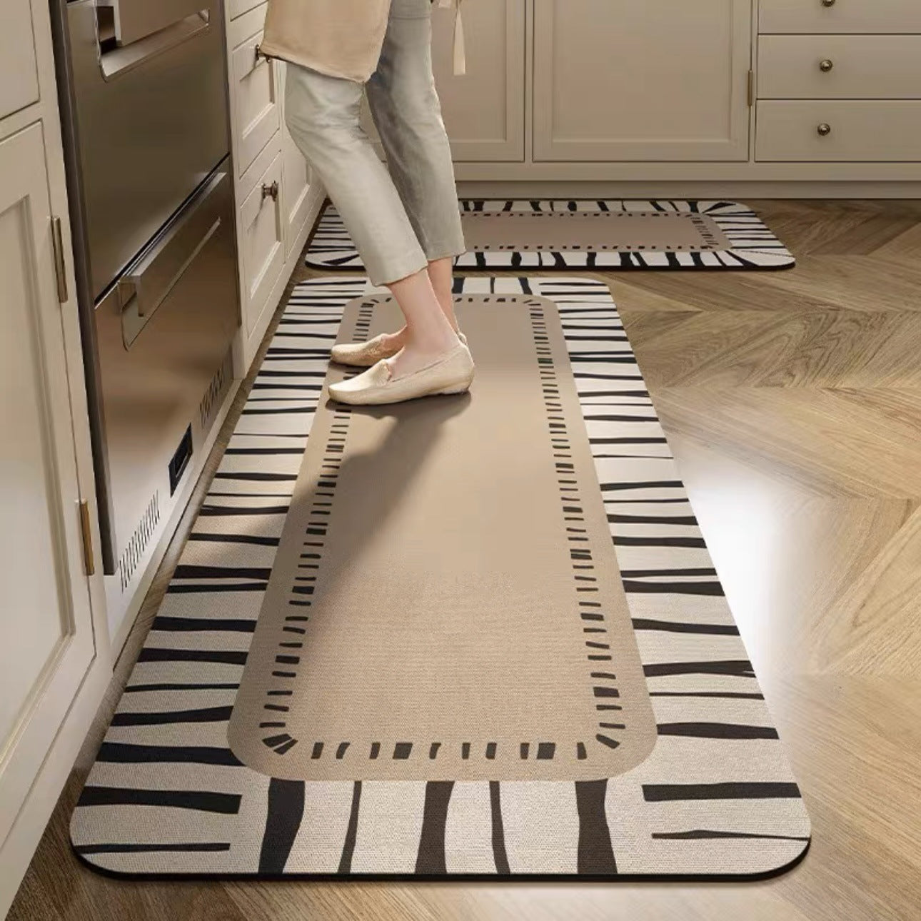 💥💥【se venden como pan caliente】Alfombras de cocina y baño antideslizantes y muy absorbentes