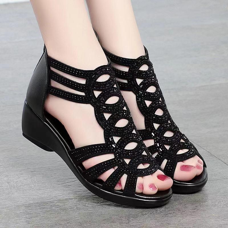 【35-40】2025 nuevo hueco transpirable sandalias medias altas suela suave cuero suave moda elástica
