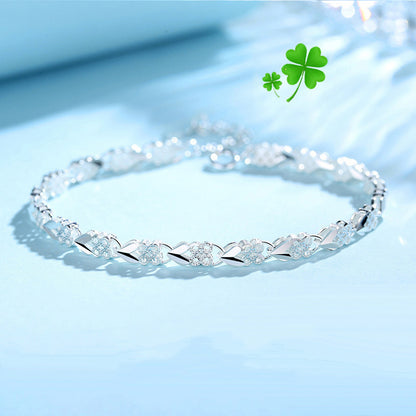 💖✨【Kup 1, drugi gratis】🍀 Nowy modny wisiorek z czterolistną koniczyną ze srebra 925, symbol szczęścia